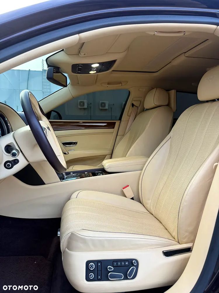 Bentley Flying Spur - 7