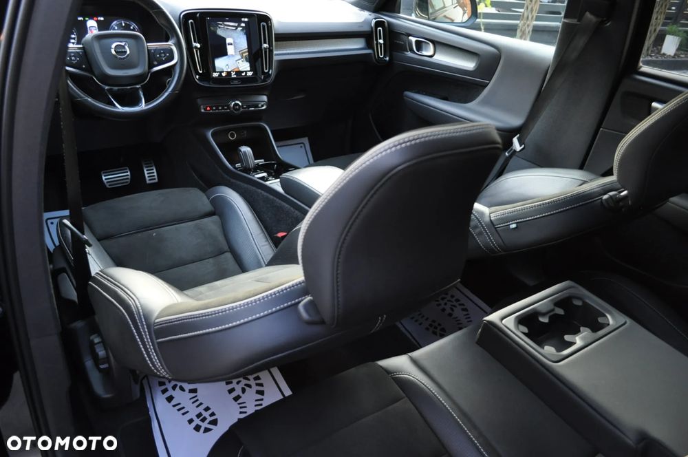 Volvo XC 40 D3 R-Design - 30