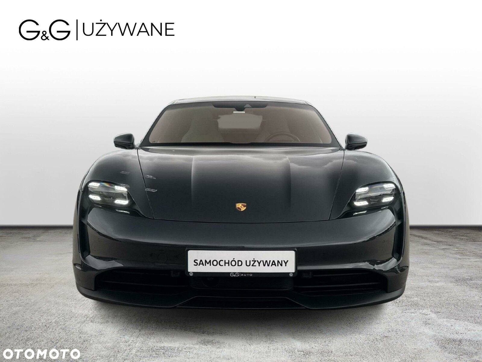 Porsche Taycan - 8