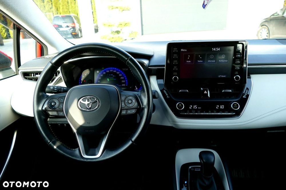 Toyota Corolla - 28