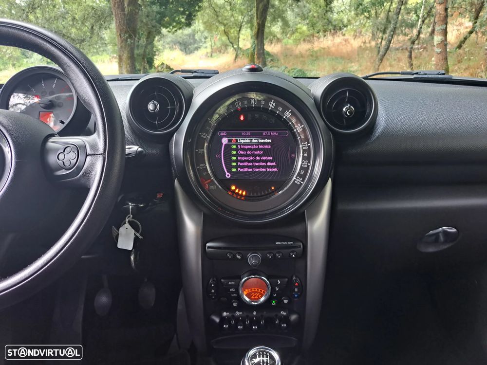 MINI Countryman Cooper D - 19