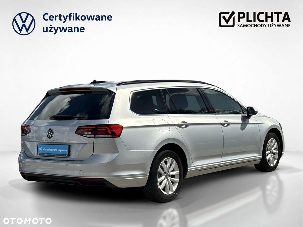 Volkswagen Passat - 7