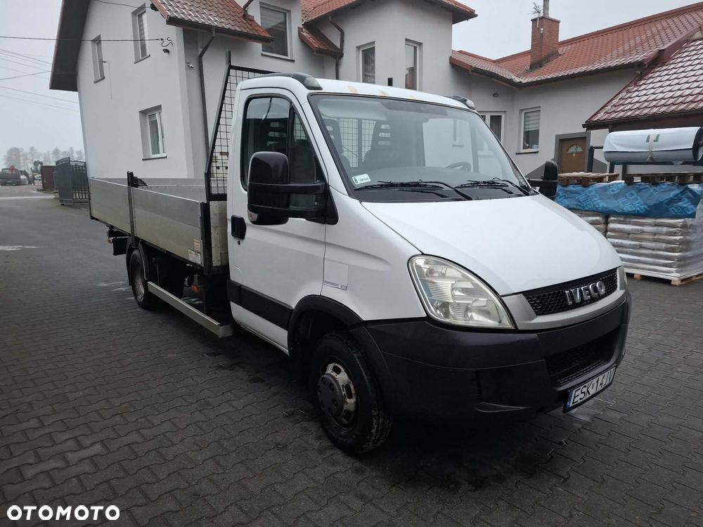 Iveco DAILY - 1