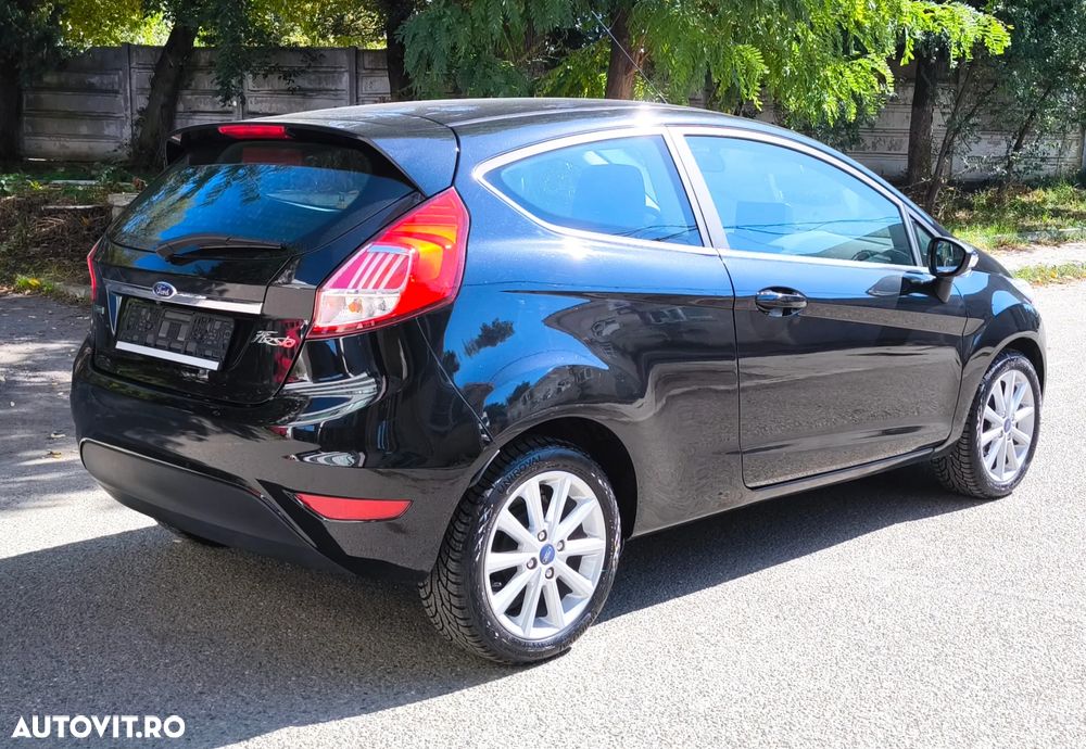 Ford Fiesta 1.0 EcoBoost S&S Aut. TITANIUM X - 5