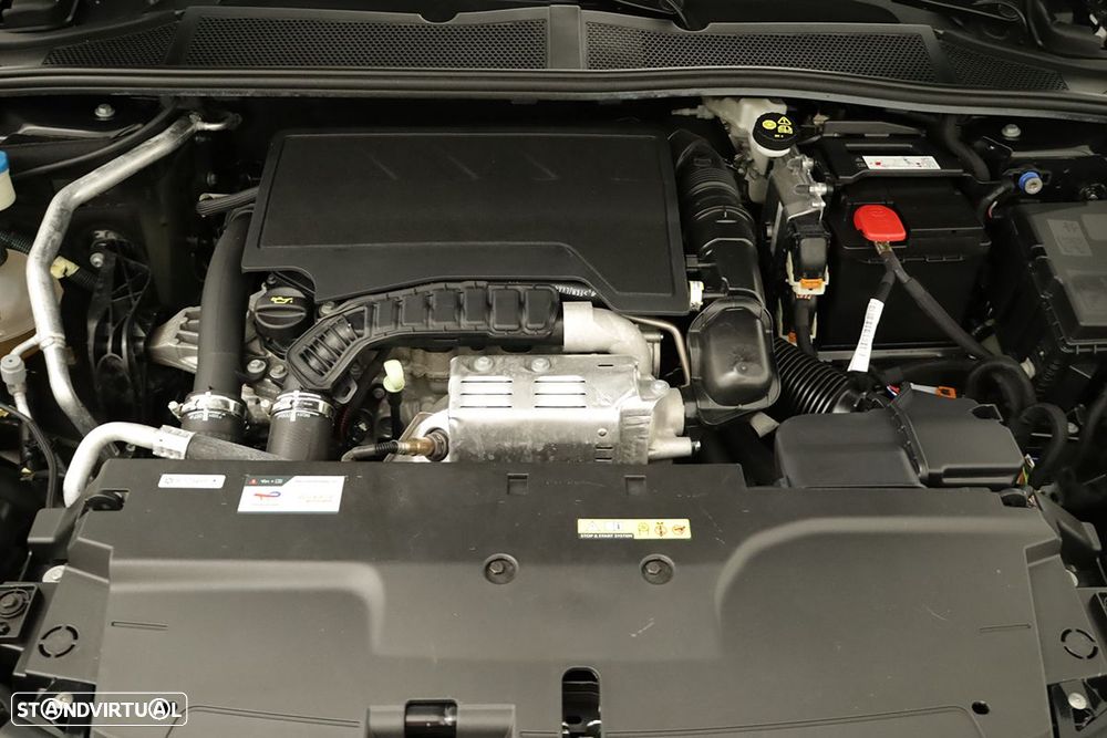 DS DS4 4 1.2 PureTech Performance Line EAT8 - 27