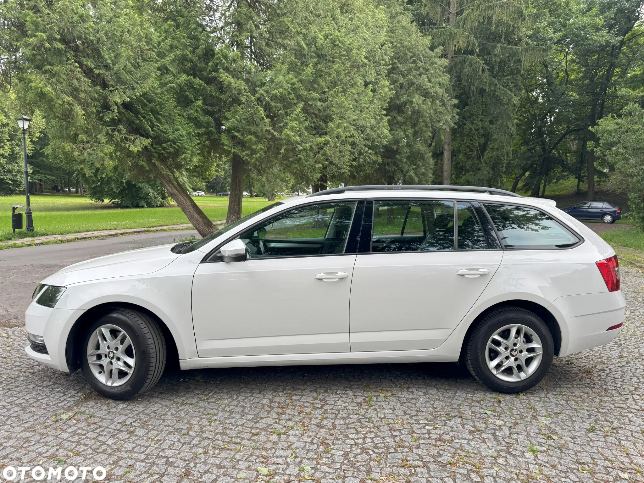 Skoda Octavia 1.6 TDI Active - 7