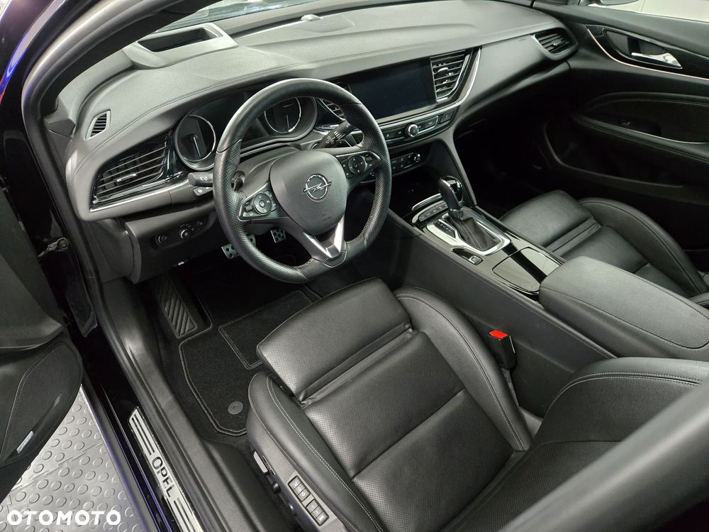 Opel Insignia 2.0 CDTI 4x4 GSi S&S - 5