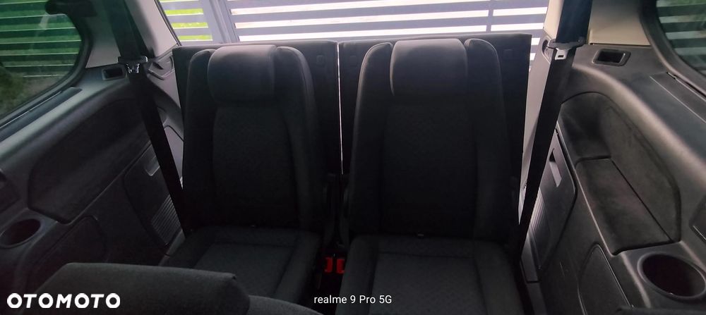 Ford Galaxy 2.0 TDCi Ghia - 12