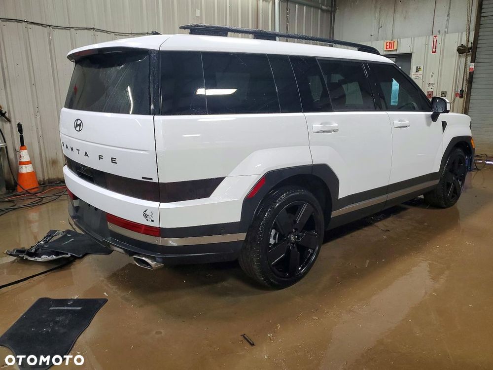 Hyundai Santa Fe - 4