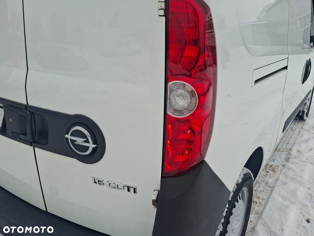 Opel Combo - 17