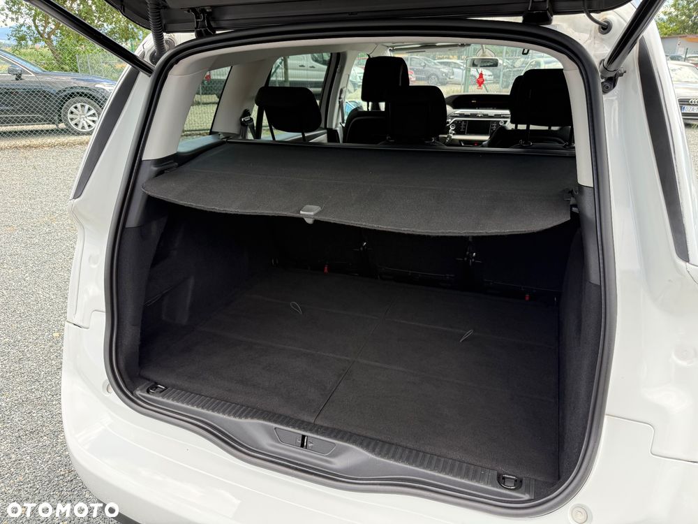 Citroën C4 SpaceTourer - 13