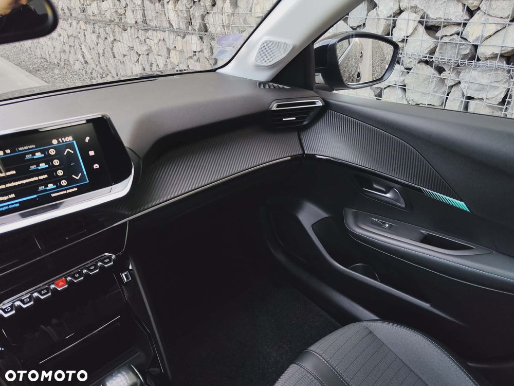 Peugeot 208 PureTech 110 Stop & Start Allure - 23