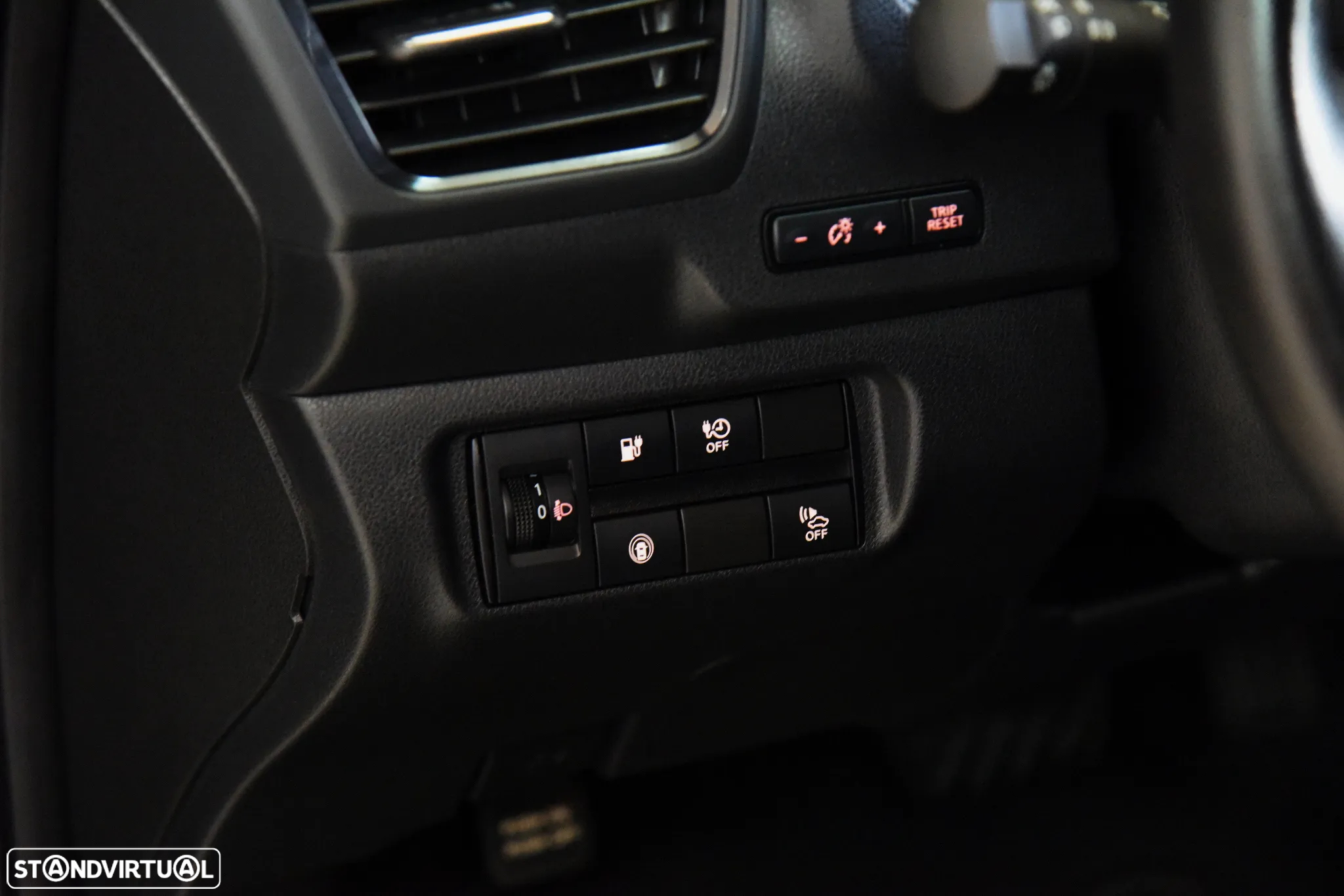 Nissan Leaf N-Connecta - 13