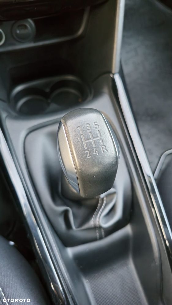 Peugeot 2008 - 16
