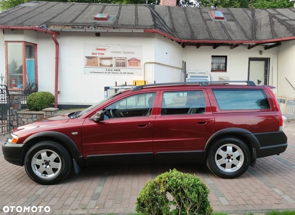 Volvo XC 70 - 4