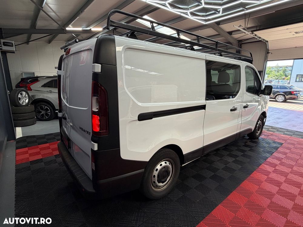 Renault Trafic - 4