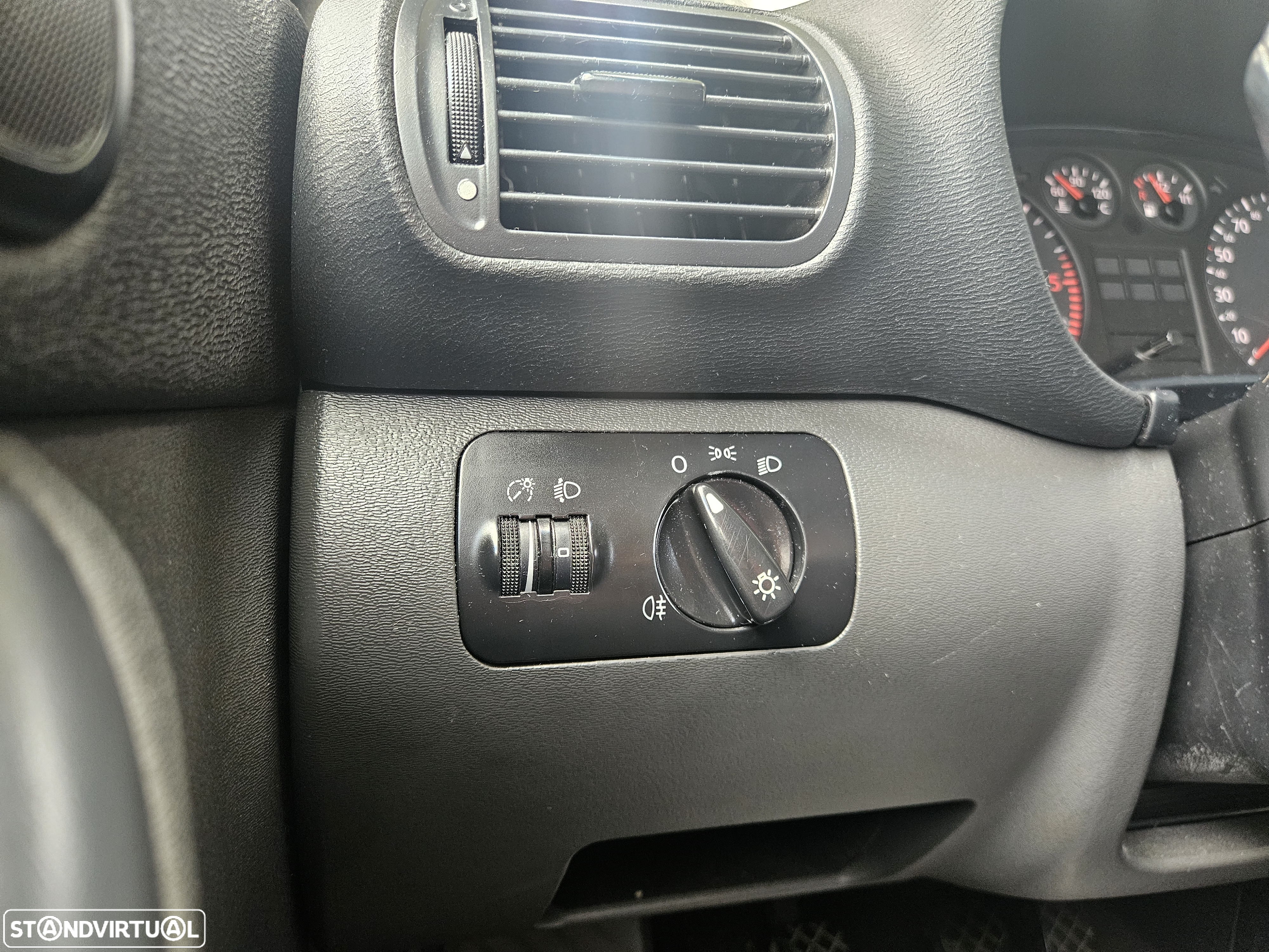 Audi A3 1.9 TDI Attraction - 14