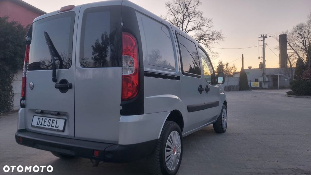 Fiat DOBLO - 11