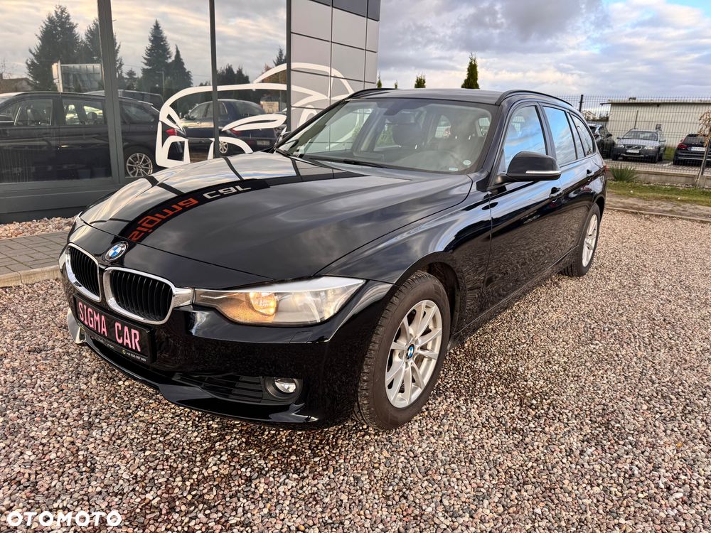 BMW Seria 3 320i Touring - 19