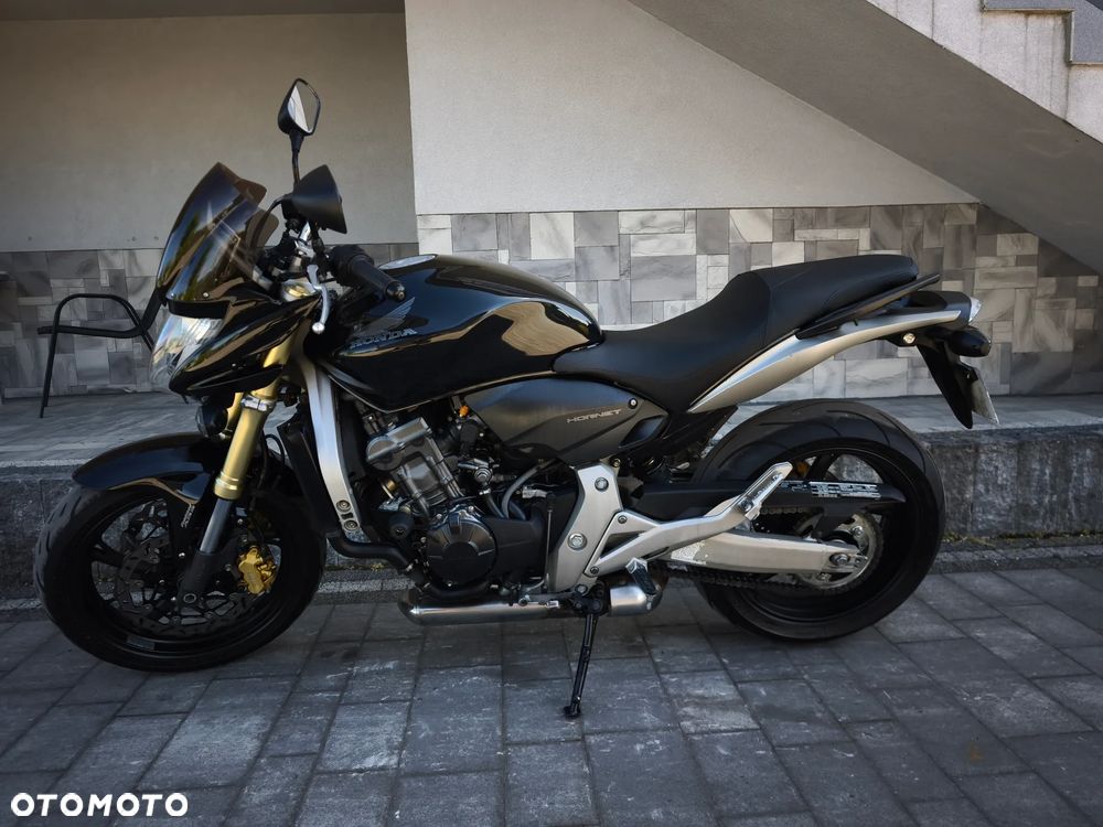 Honda Hornet - 22