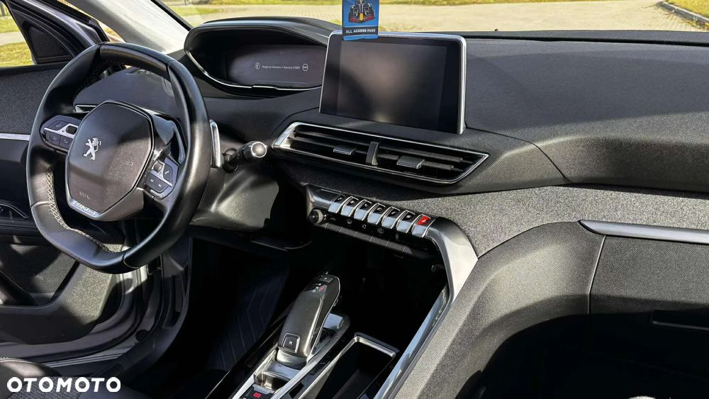 Peugeot 5008 1.2 PureTech Allure Pack S&S EAT8 - 12