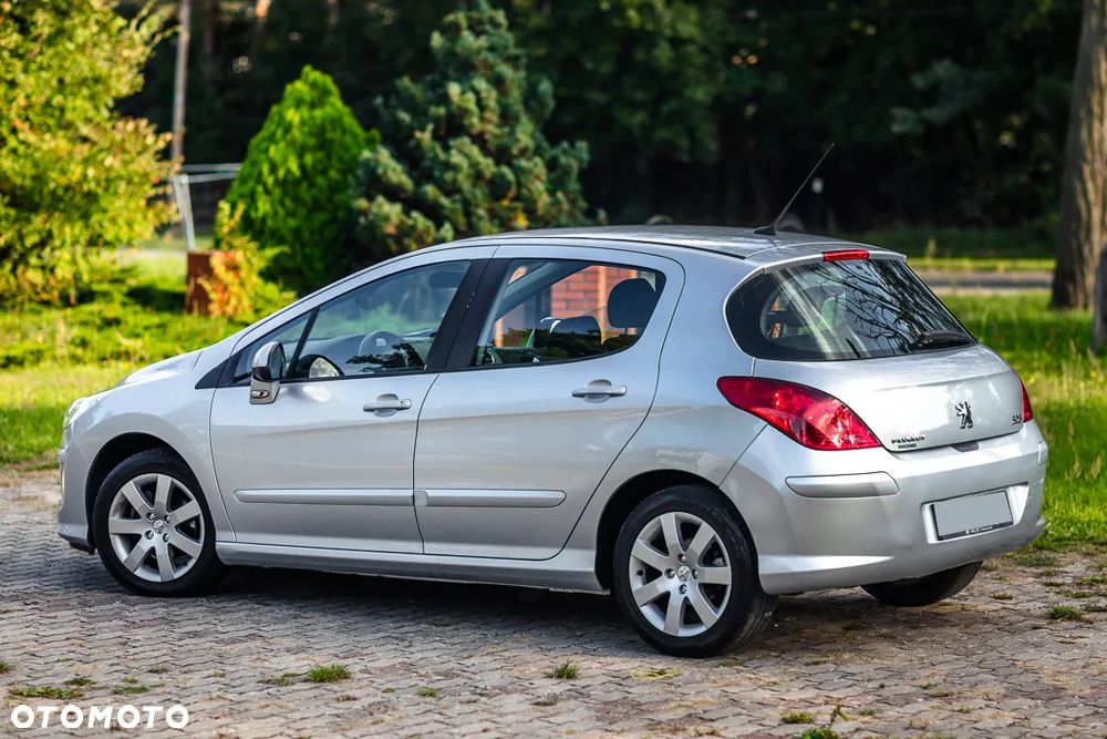 Peugeot 308 - 4
