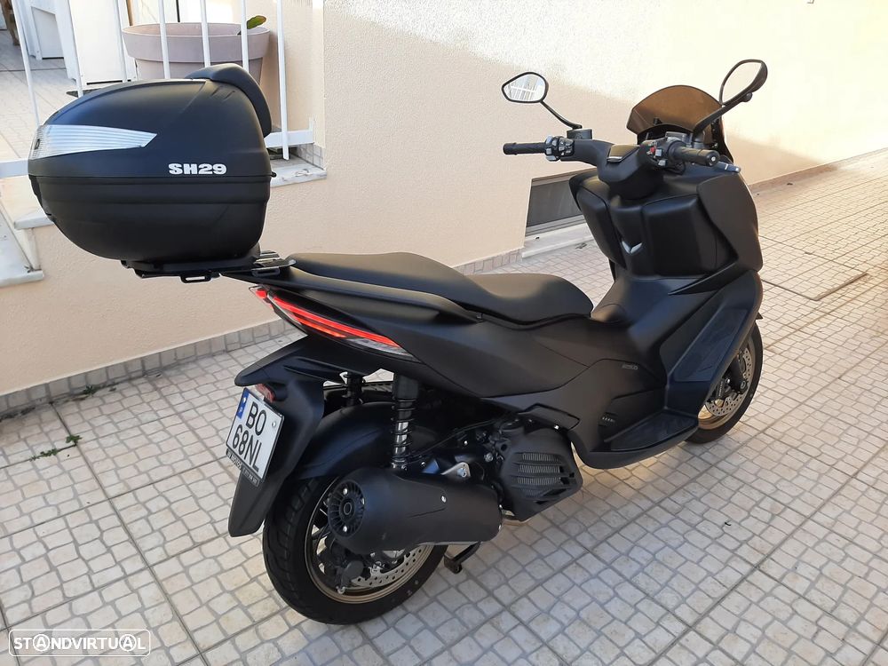 Zontes 125M ZT125T-D - 3