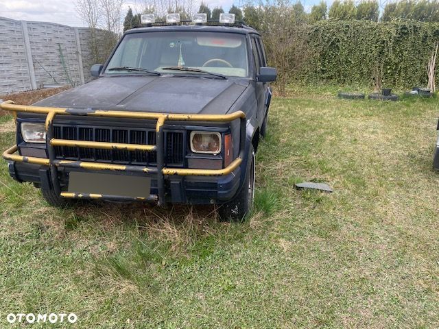 Jeep Cherokee 1992 photo 4