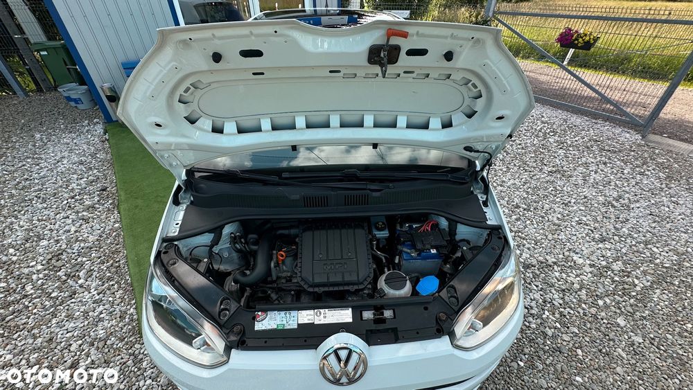 Volkswagen up! black - 16