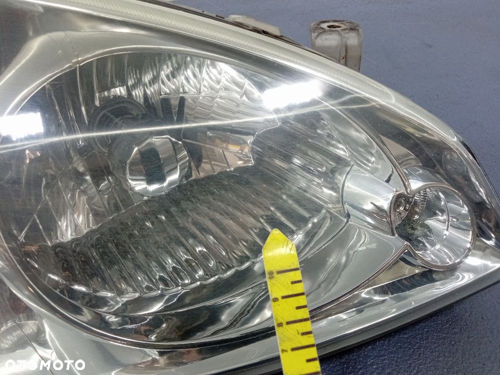 TATA INDICA V2 07- REFLEKTOR PRAWY LAMPA EU - 5