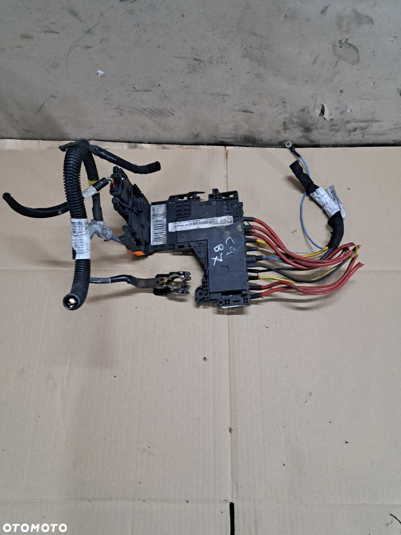 Citroen Peugeot moduł napięcia 9665878280 klema - 6
