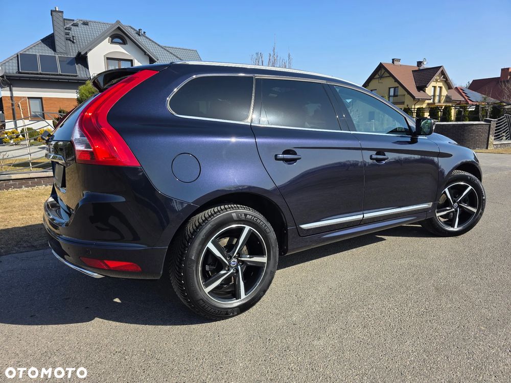 Volvo XC 60 D4 Geartronic Summum - 18