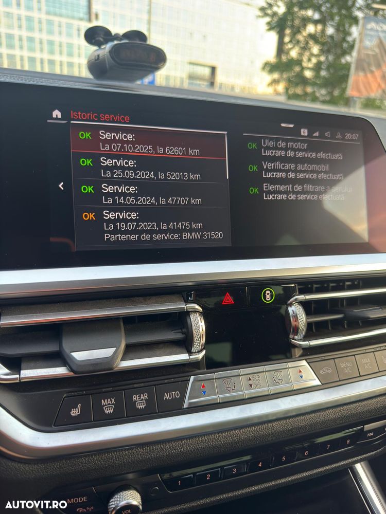 BMW Seria 3 320i AT - 14