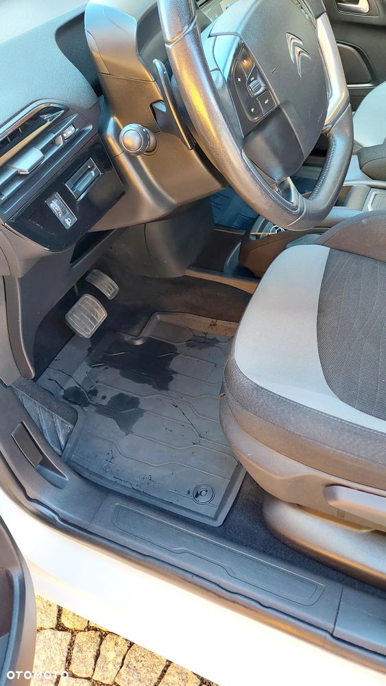 Citroën C4 Picasso 1.6 BlueHDi MoreLife S&S EAT6 - 16