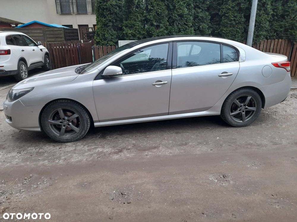 Renault Latitude - 21