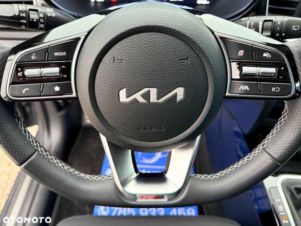 Kia ProCeed 1.5 T-GDI OPF GT LINE - 24