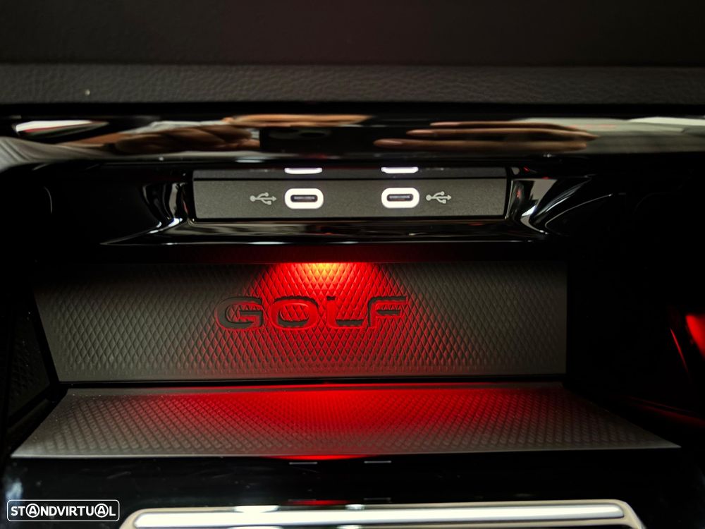 VW Golf 2.0 TSI OPF DSG GTI - 22