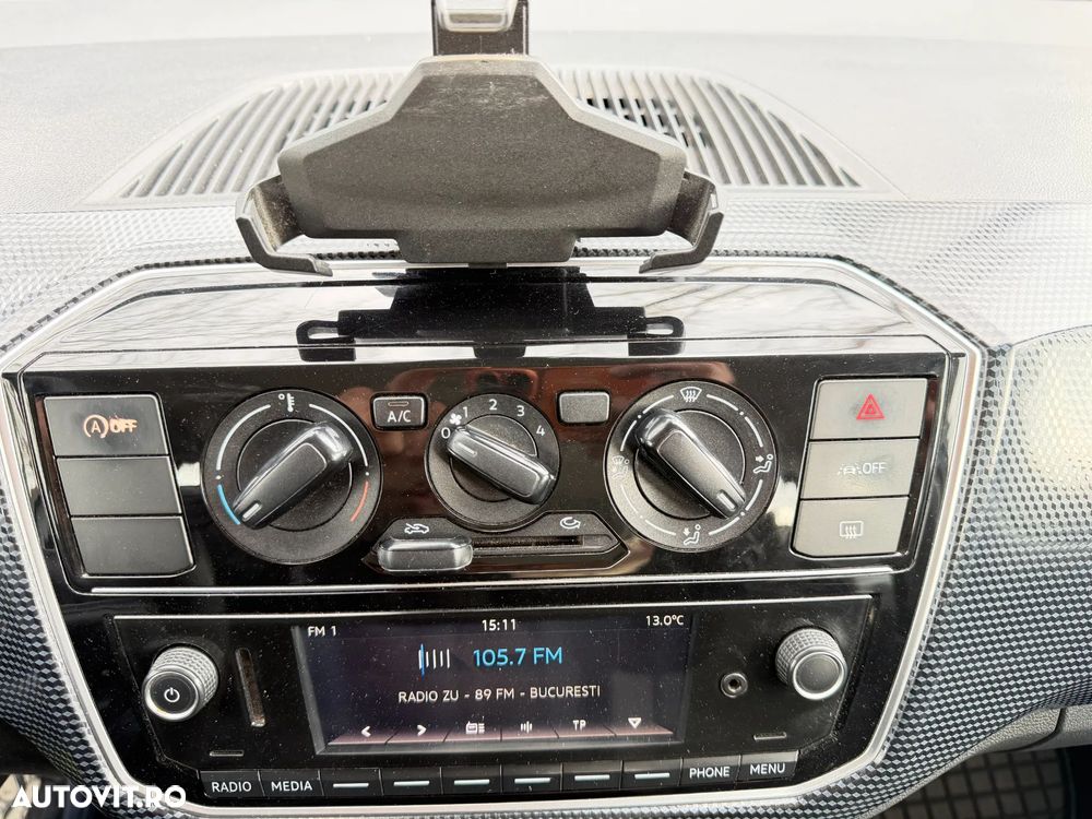 Volkswagen up! 1.0 MPI High - 9