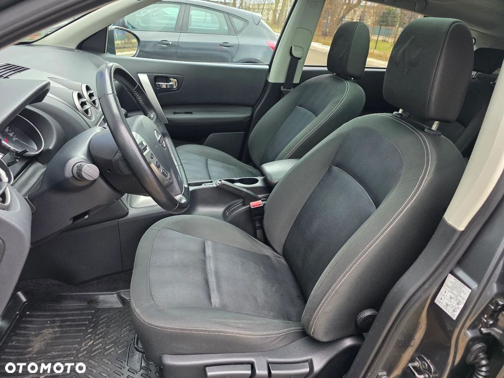 Nissan Qashqai 2.0 Acenta Pack CVT - 17