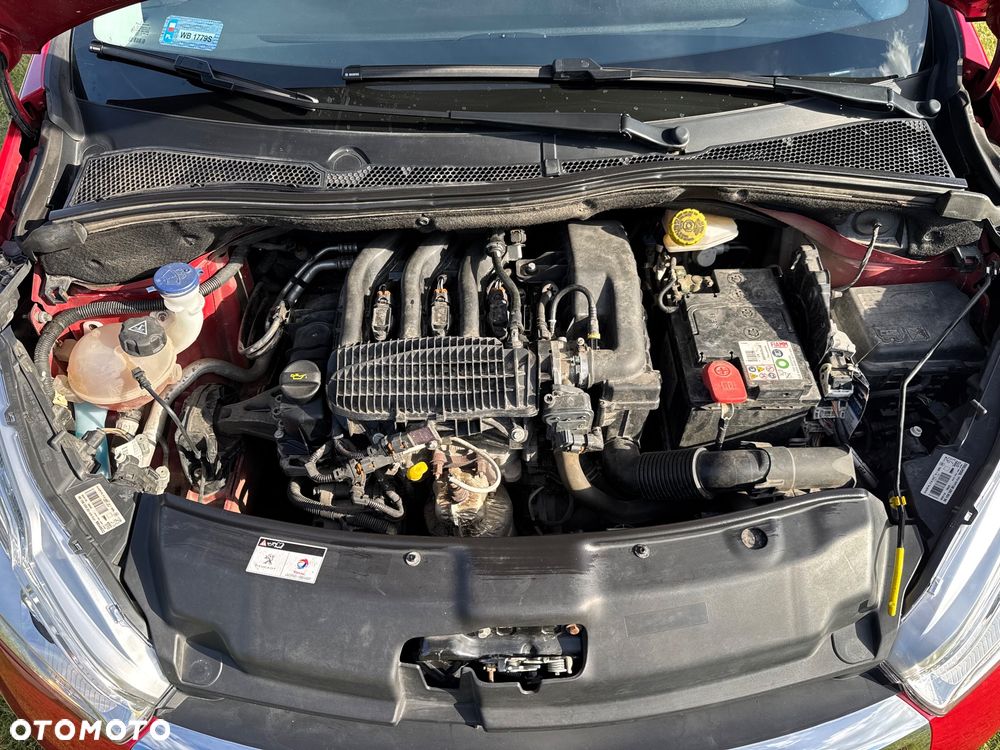 Peugeot 208 1.2 PureTech Active - 19