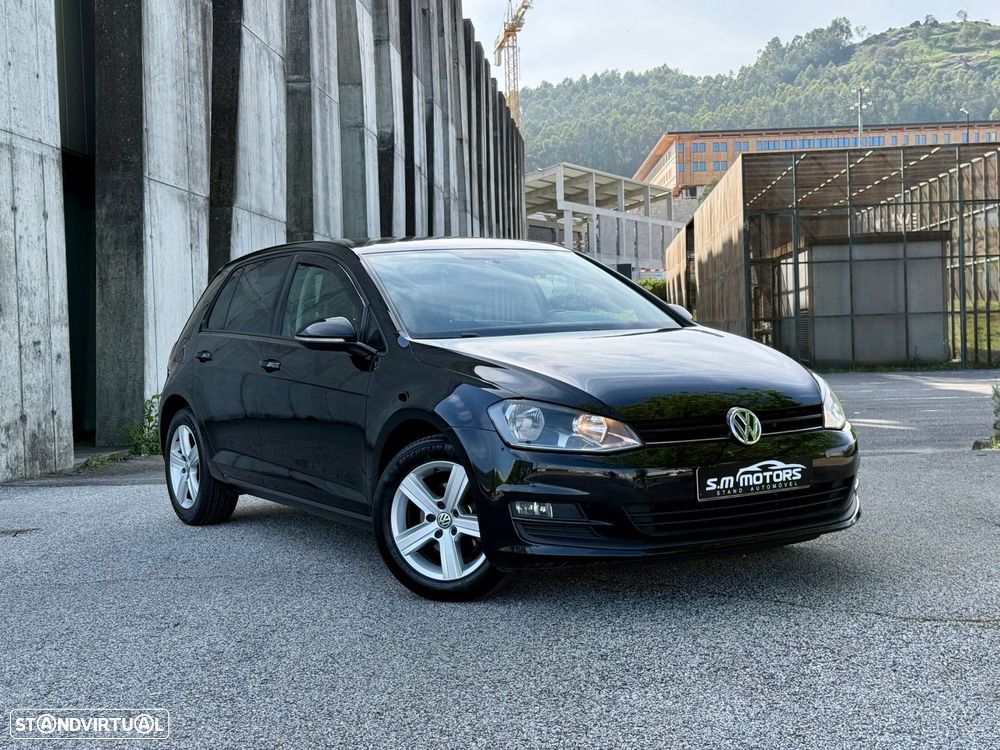VW Golf 1.6 TDi Trendline DSG - 2