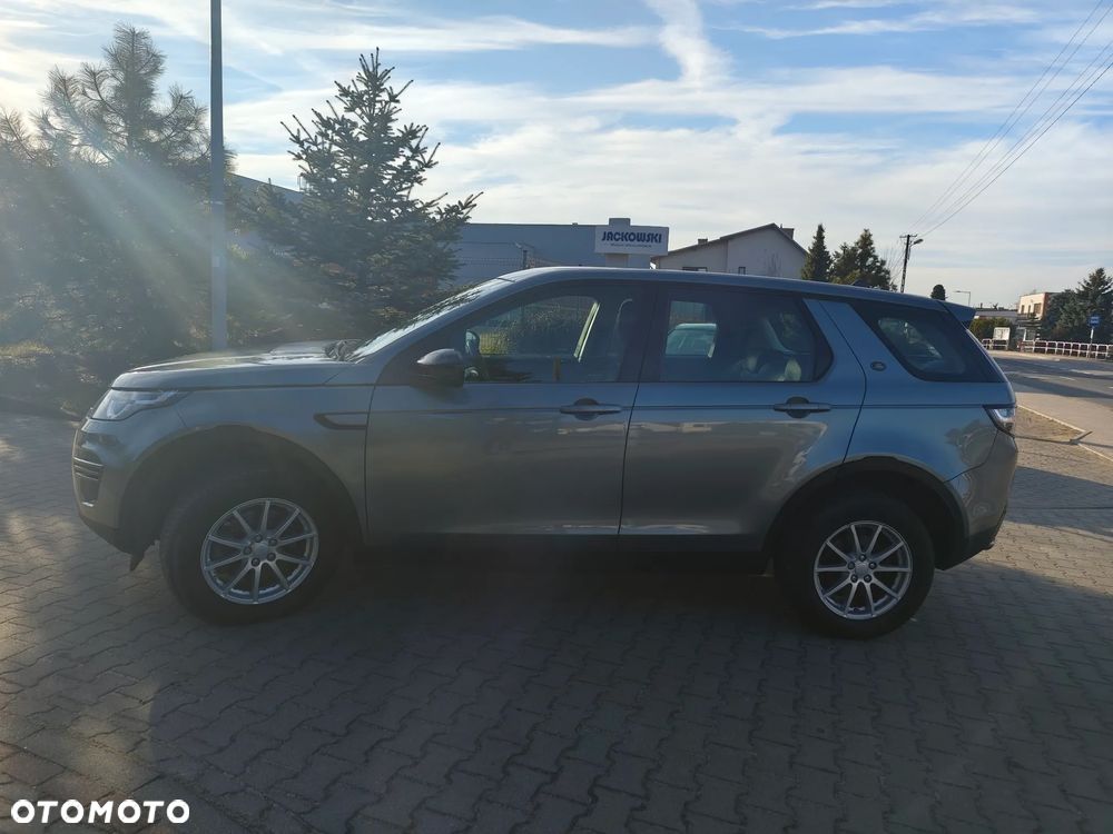 Land Rover Discovery Sport TD4 SE - 9