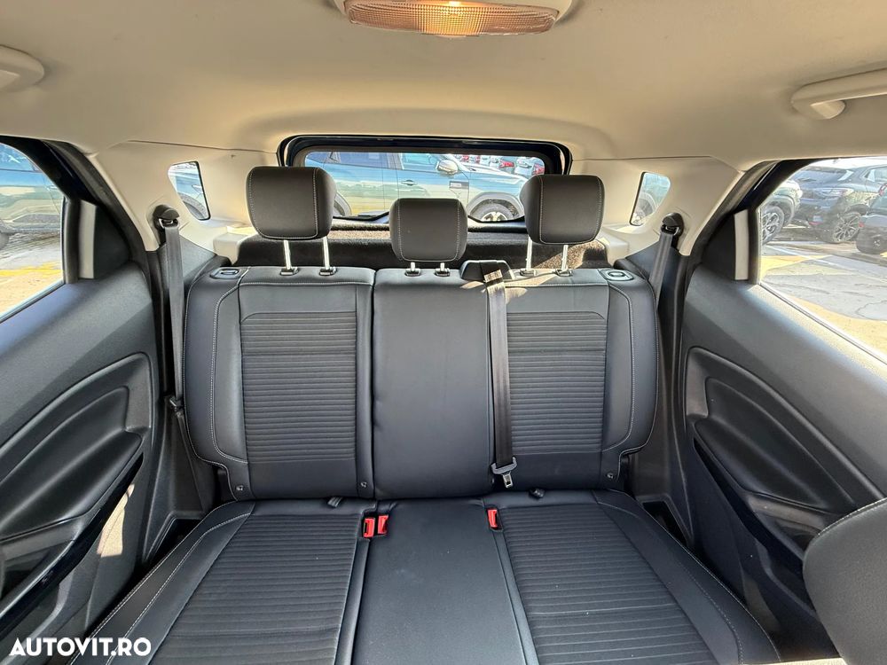 Ford EcoSport 1.0 EcoBoost Titanium - 12