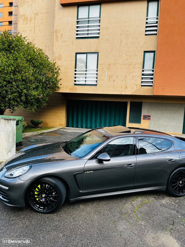 Porsche Panamera S E-Hybrid - 3