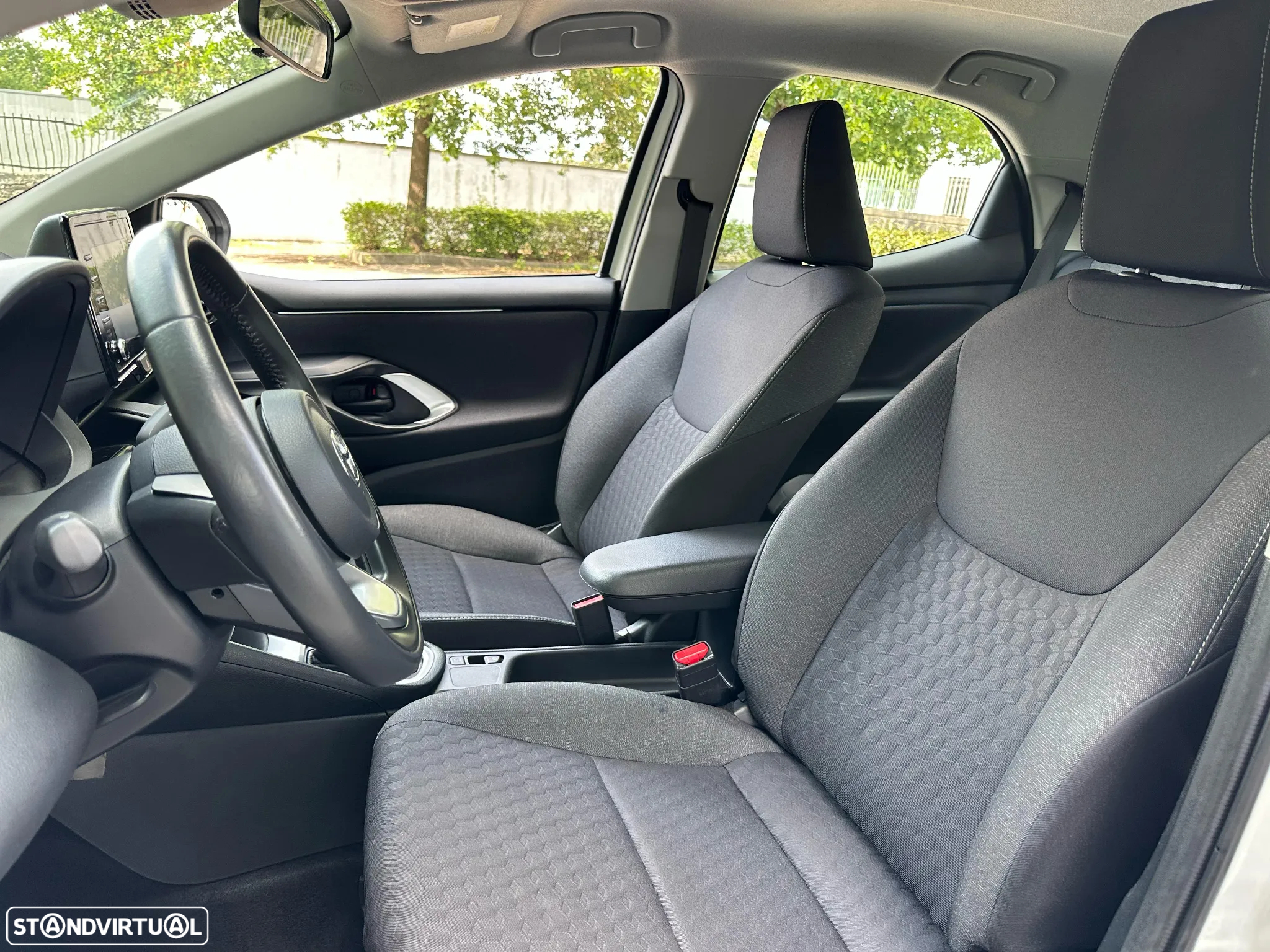 Toyota Yaris 1.5 HDF GR Sport - 9