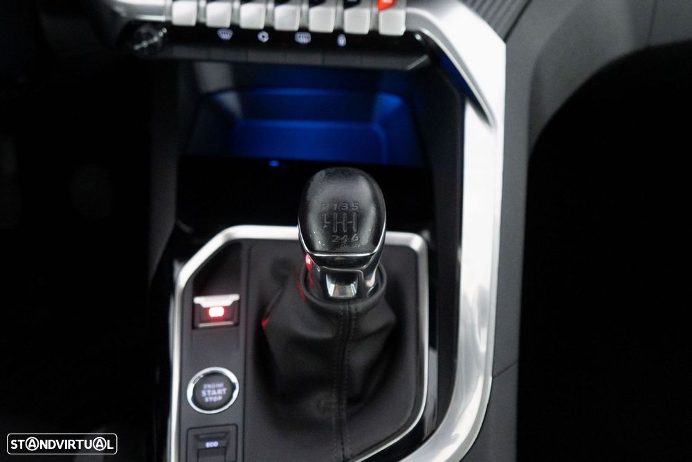 Peugeot 5008 1.2 PureTech Active Pack - 25