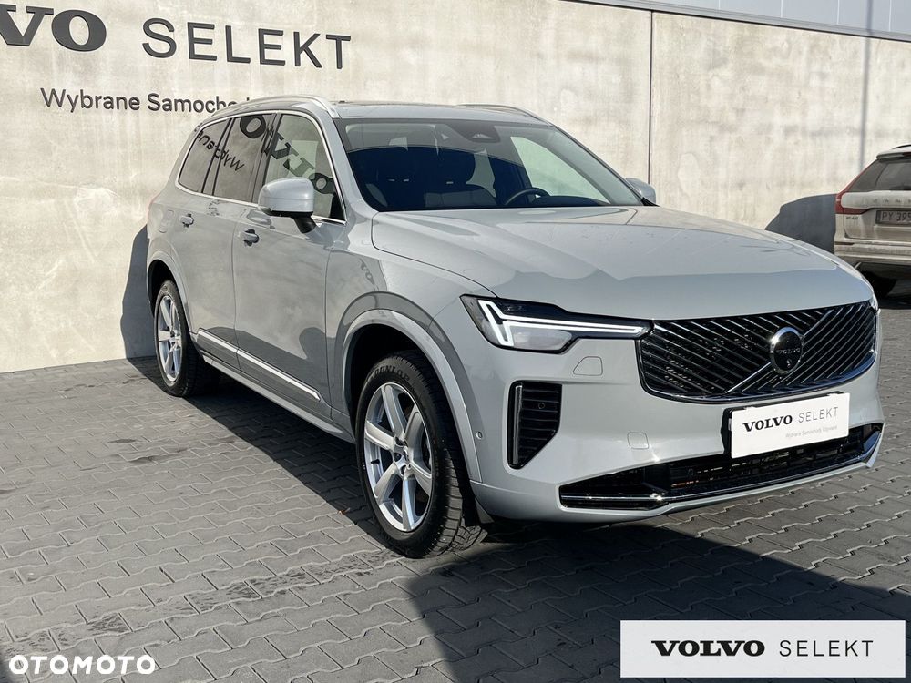 Volvo XC 90 - 6