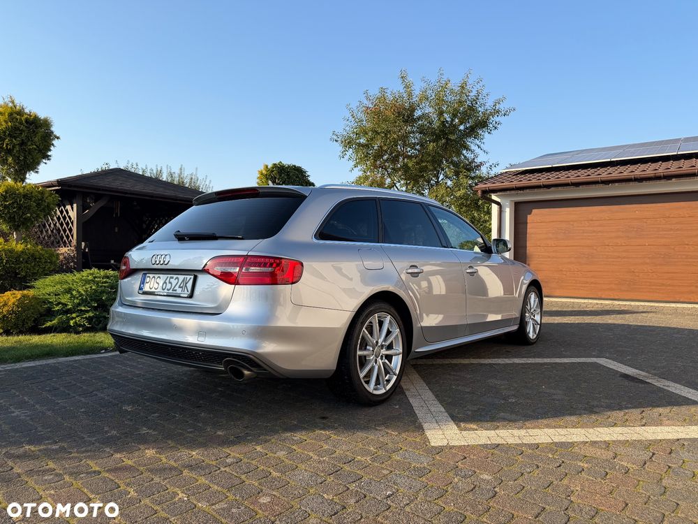 Audi A4 Avant - 10
