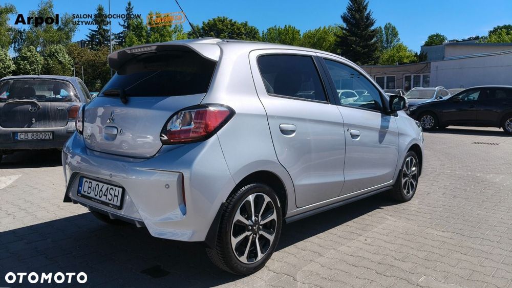 Mitsubishi Space Star 1.2 AS&G Instyle CVT - 2