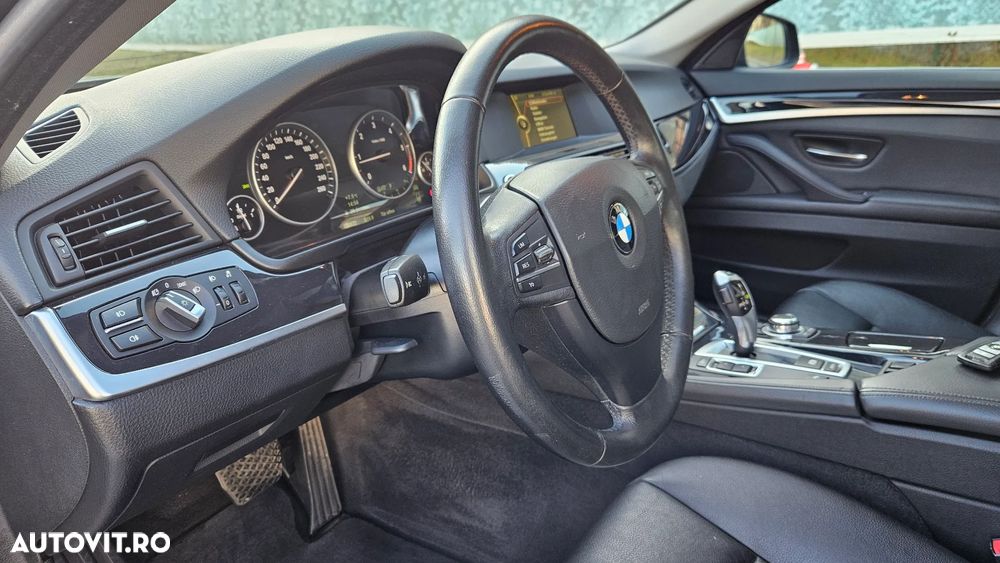 BMW Seria 5 520d Aut. Modern Line - 8